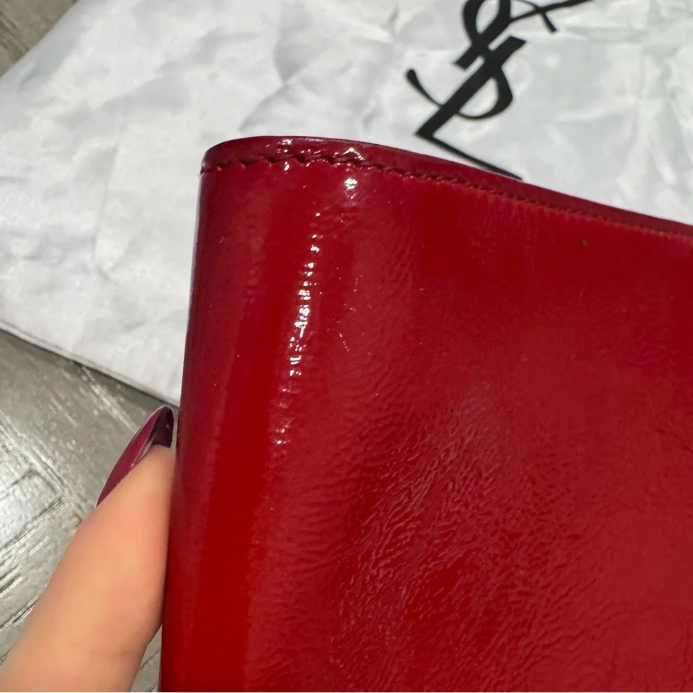 Yves Saint Laurent Glossy Red Clutch - Picture 9 of 10